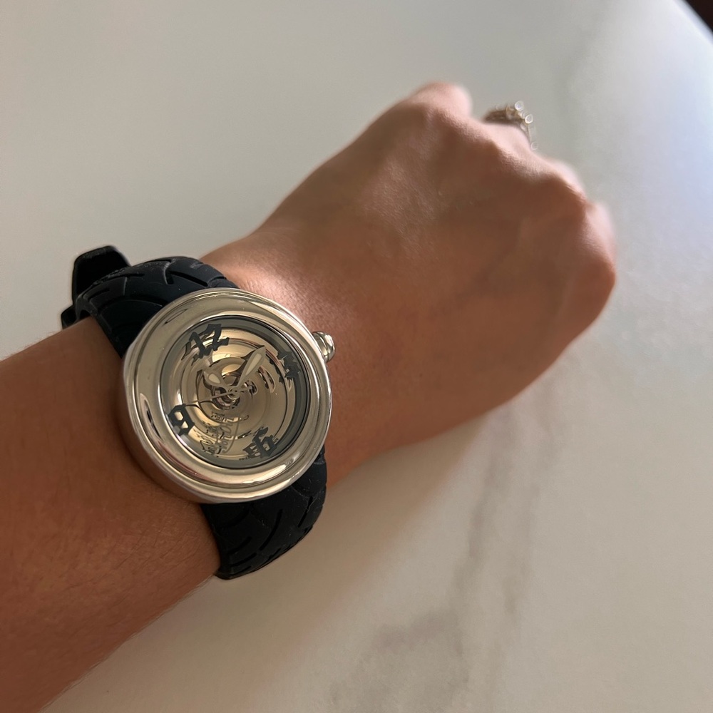 Von Duth Watch 🛞